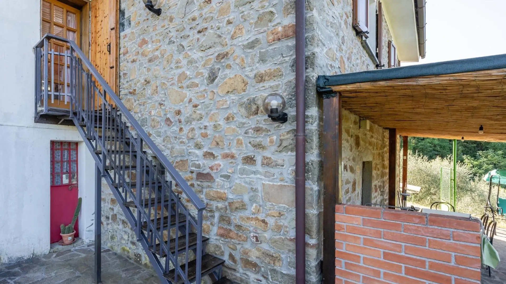 פשיה Villa Gli Olivi Country House 0*,  איטליה